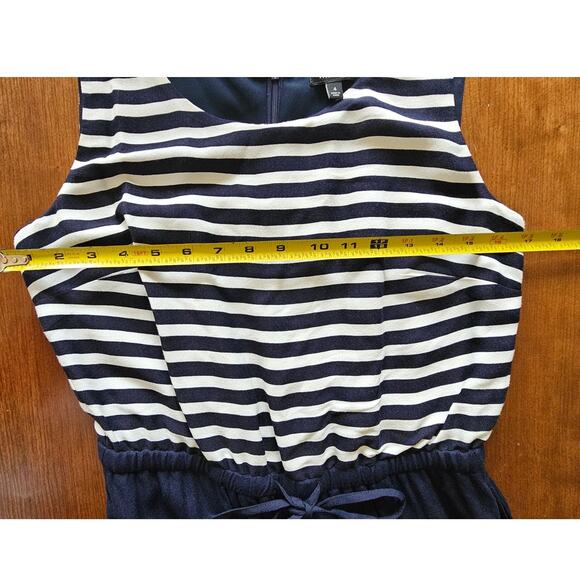 Talbots Navy Blue White Sleeveless Wide Leg Jumpsuit Women’s Size 4 - Picture 4 of 7